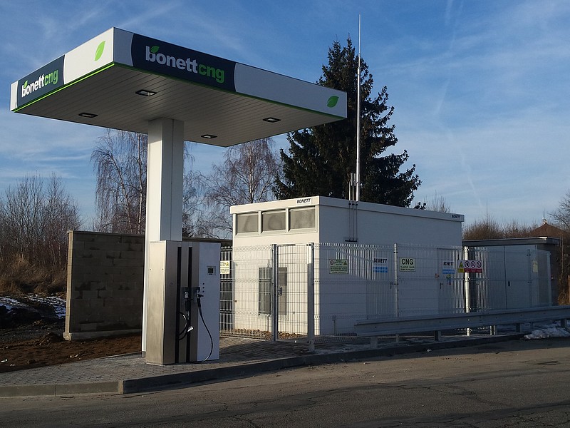 Bonett otevřel novou plnicí stanici CNG v Havlíčkově Brodě